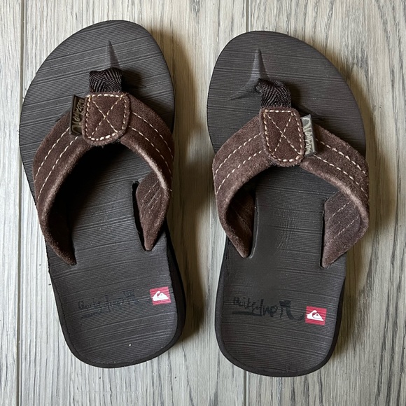 Quiksilver Other - Brown Quiksilver Flip Flops - Boys Size Size 9/10